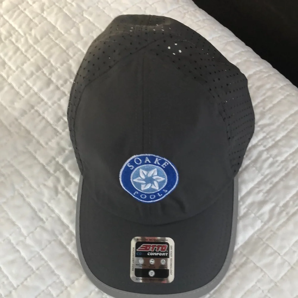 BNWOT Set of 4 Gray OTTO baseball-style caps for poolside, work, golf, etc! - Picture 2 of 9